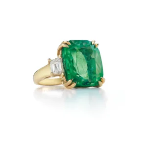 Emerald and Diamond Ring