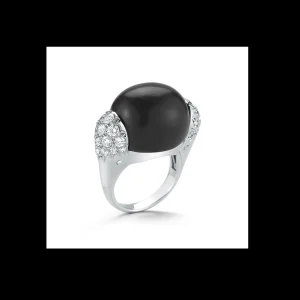 Golf Ball Ring in Ebony & Diamond