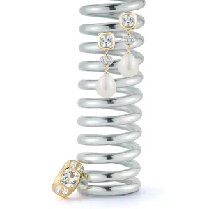 Mughal Ring in White Topaz