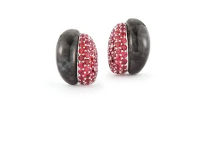 Silhouette Earrings in Black Jade & Ruby