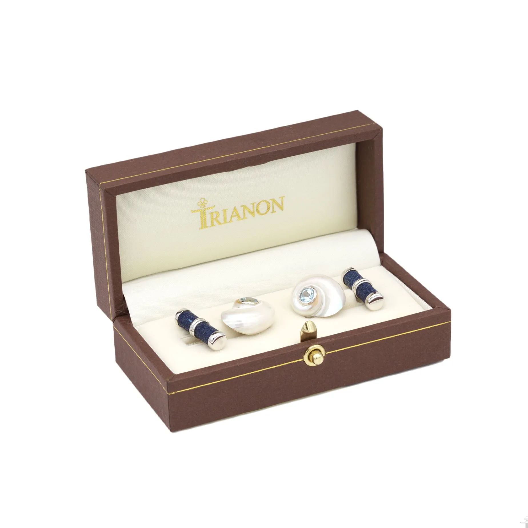 umbonium_shell_cufflinks_1.webp Umbonium Shell Cufflinks